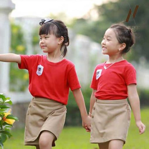 Đồng Phục Mần Non Áo Đỏ Quần Kem DPMN11